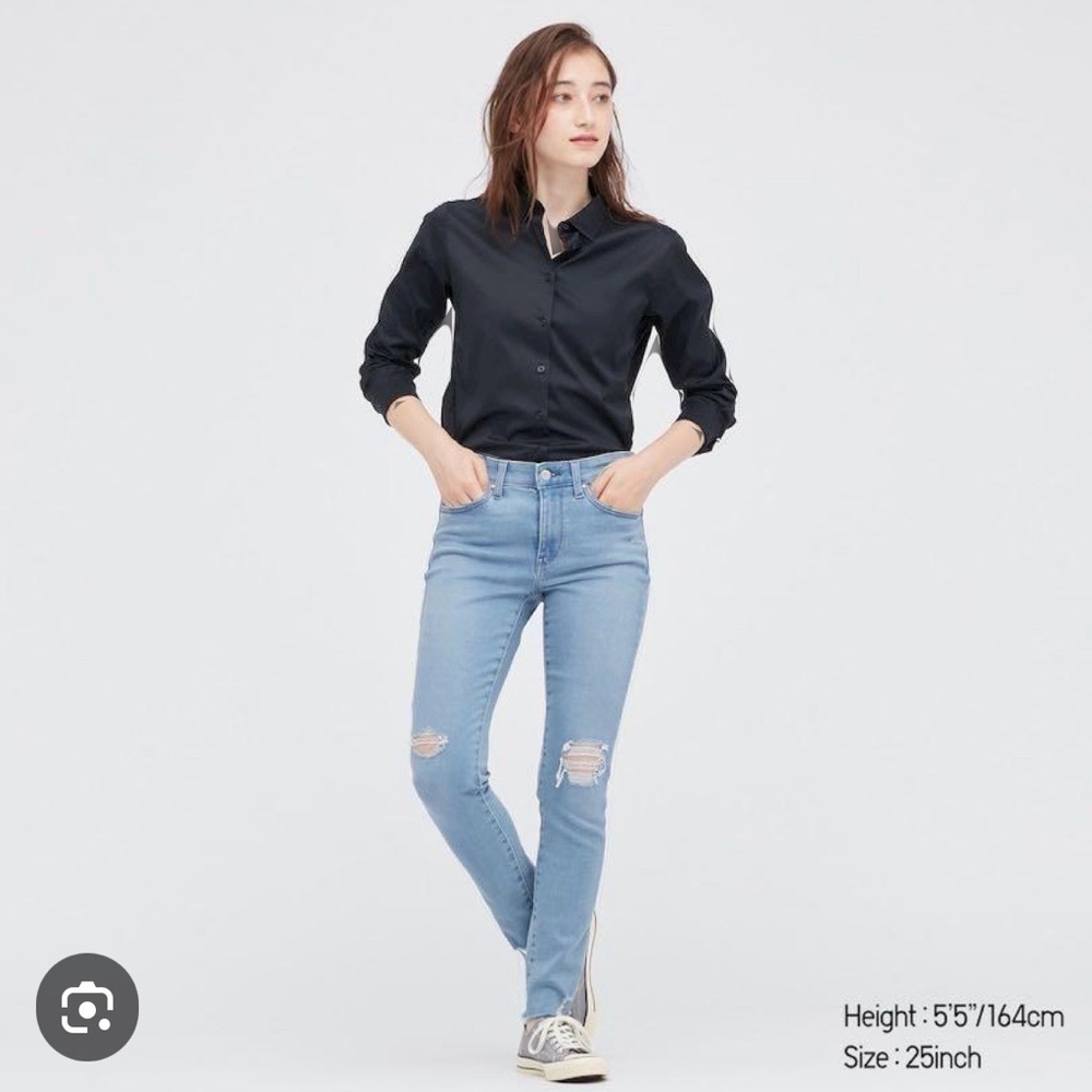 UNIQLO JEANS | Skinny| Tapered| Mid-Rise| Ultra Stretch | Light Wash | Size 28